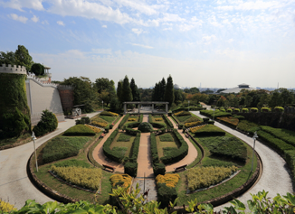 手柄山中央公園