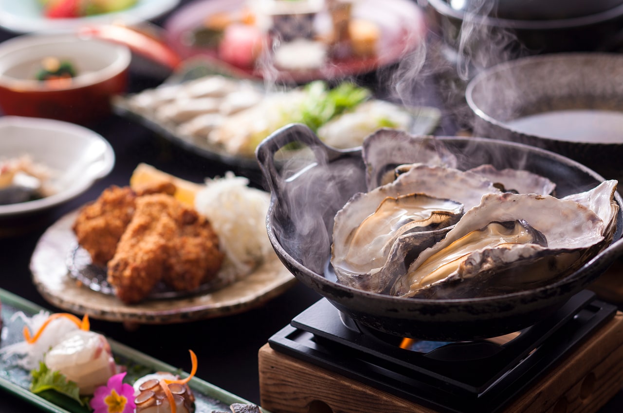 赤穂名物の牡蠣をフルコースで味わう「牡蠣三昧会席」|焼き牡蠣・蒸し牡蠣など堪能_イメージ