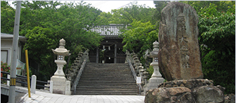 大避（おおさけ）神社