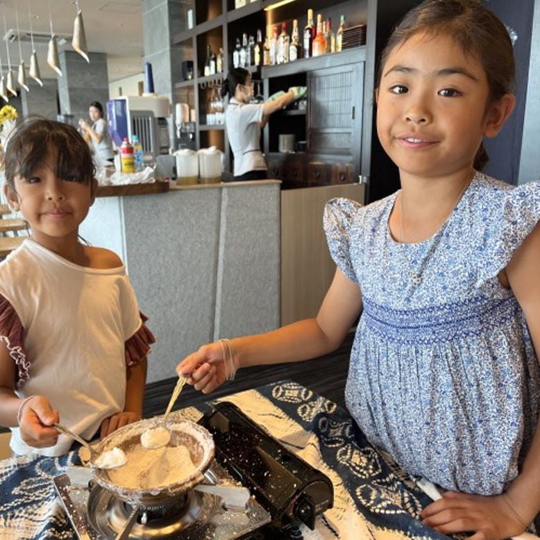 夏休み本番！塩作り体験はいかがでしょうか？